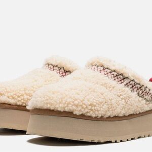 UGG Tazz Women’s Braid Fuzzy Platform Slippers